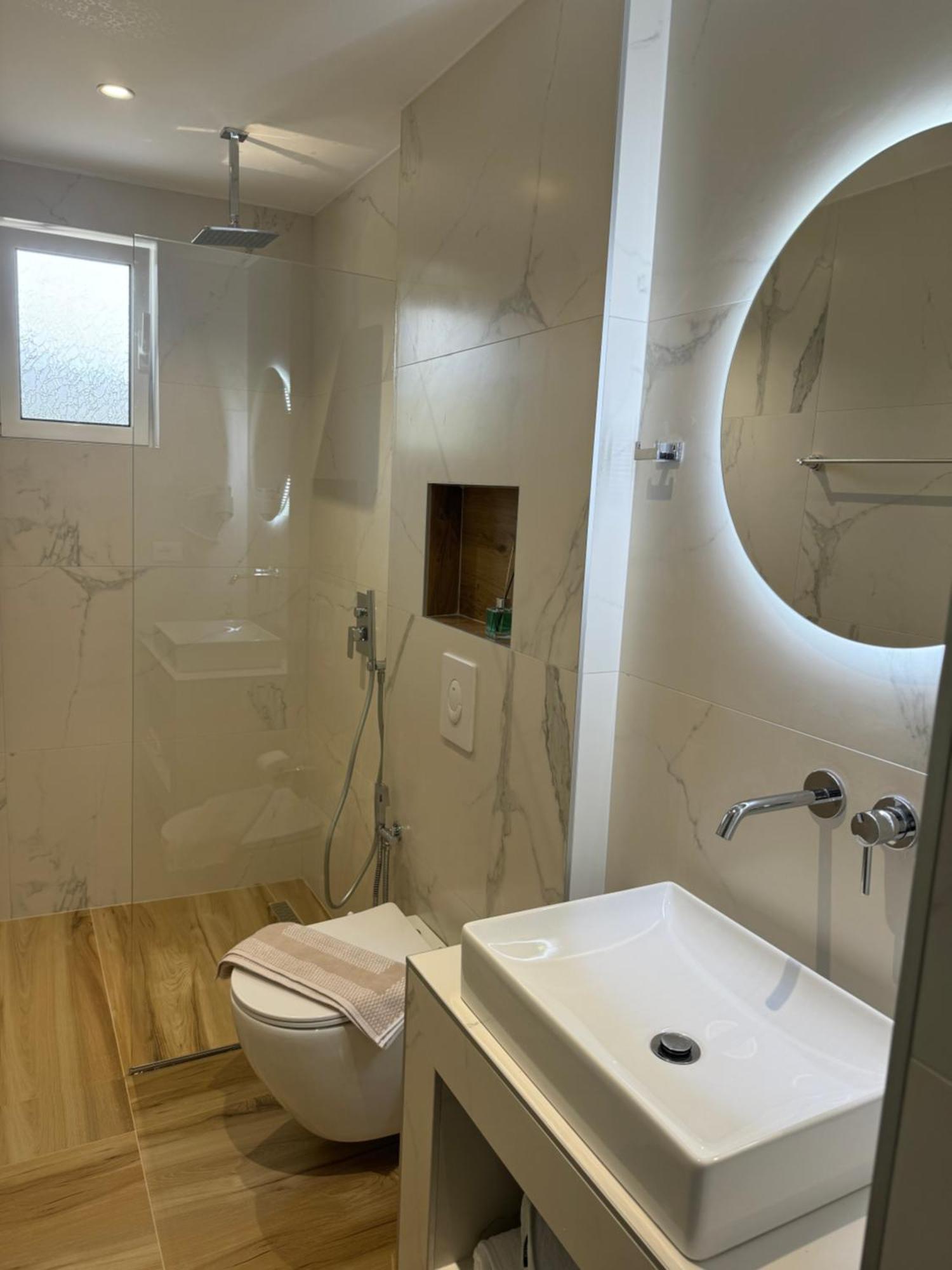 הימארה Ion Rooms מראה חיצוני תמונה